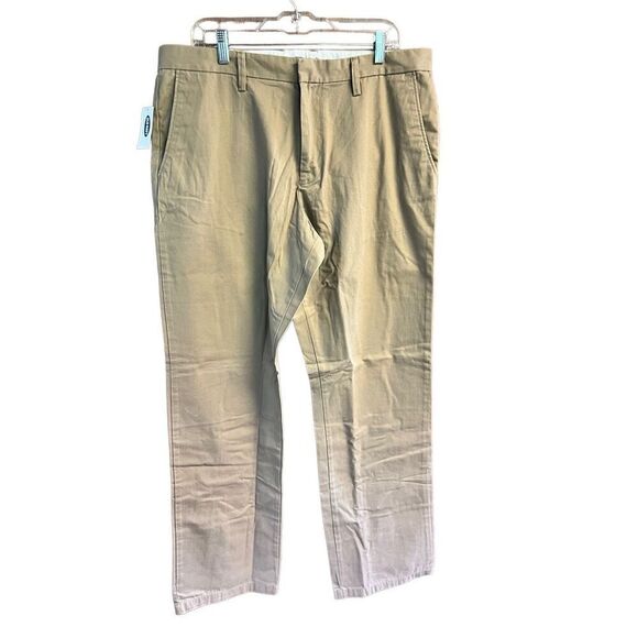Old Navy Classic Loose Khaki Pants Sz 36/34 NWT - Picture 1 of 7